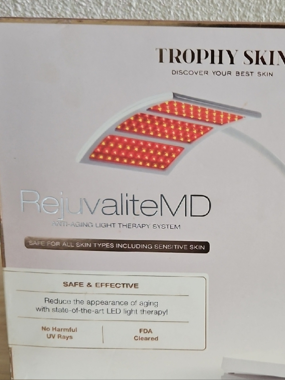 Trophy Skin RejuvaliteMD Red LED Anti-Aging Light Therapy Device